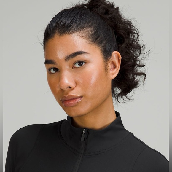 LULULEMON nulux long-sleeve tennis dress in black size 4 NWT - Picture 3 of 9